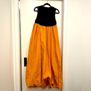 Maxi Zara Dress w/ Péplum Hem